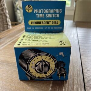Mark-Time‎ Photographic Time Switch With Luminescent Dial - Vintage NOS